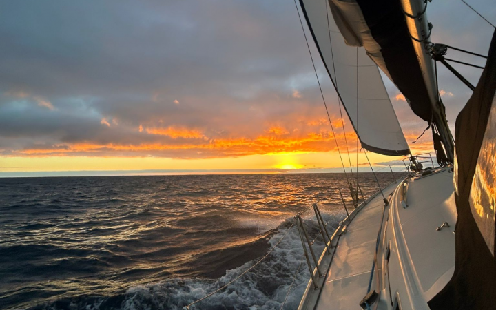 hytdrfxghjuytfdfghjyfthdrxgf