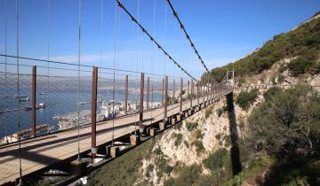 wiszacy-most-windsor-bridge-gibraltar